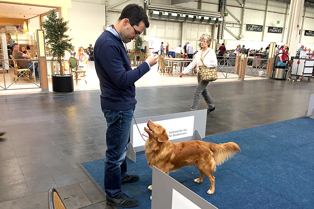 Edison und Stephan wärmen sich auf